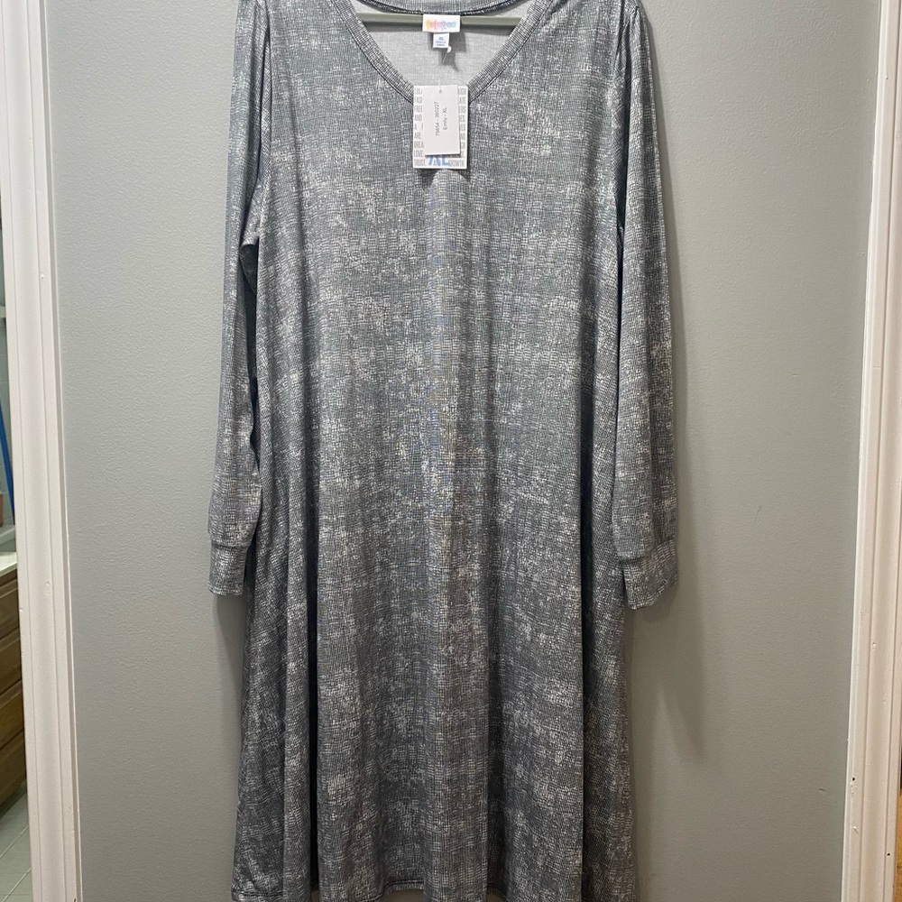 NWT XL LuLaRoe Emily